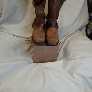 harley- davidson brown riding boots